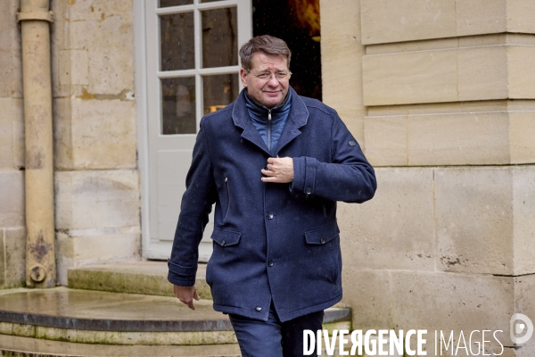 Seminaire gouvernement Attal à Matignon