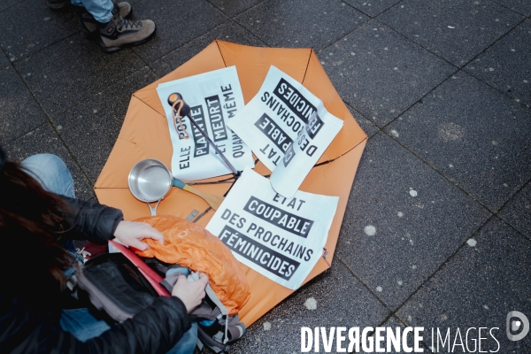 Rassemblement féministe à Rennes contre les classements sans suite