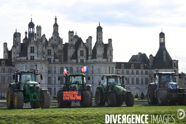 Manifestation des agriculteurs au château de Chambord