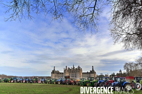 Manifestation des agriculteurs au château de Chambord