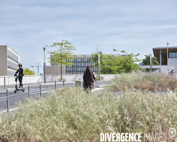 Station RER Nanterre Université,  esplanade Patrice Chéreau