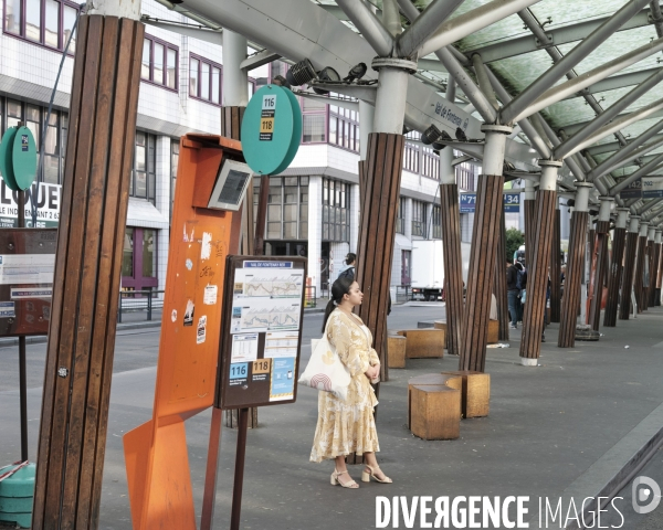 Fontenay-sous-bois  gare routière station  Val de Fontenay 
