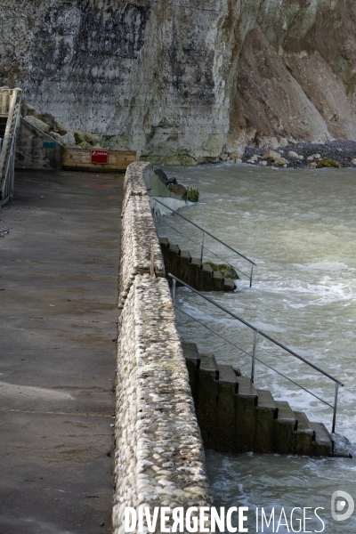 Grande marée sur le littoral en Seine-Maritime