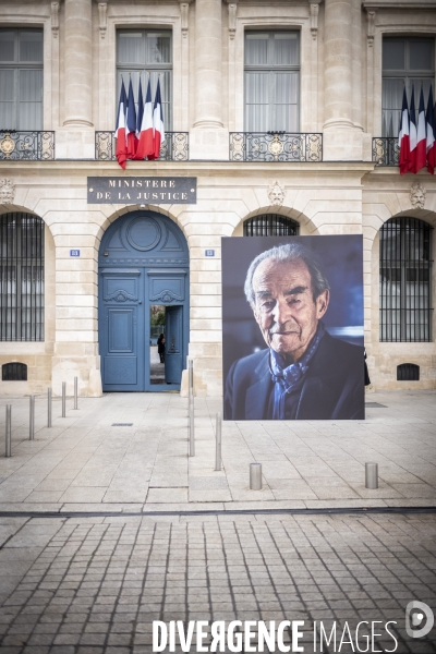 Cérémonie d’hommage à Robert Badinter