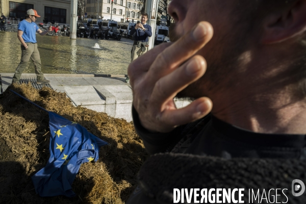 Las agriculteurs bloquent Marseille