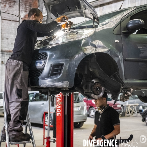 Garage solidaire MobilHub a la Courneuve en Seine Saint Denis.