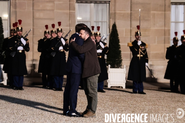 MACRON-ZELENSKY - Signature de l’accord bilatéral