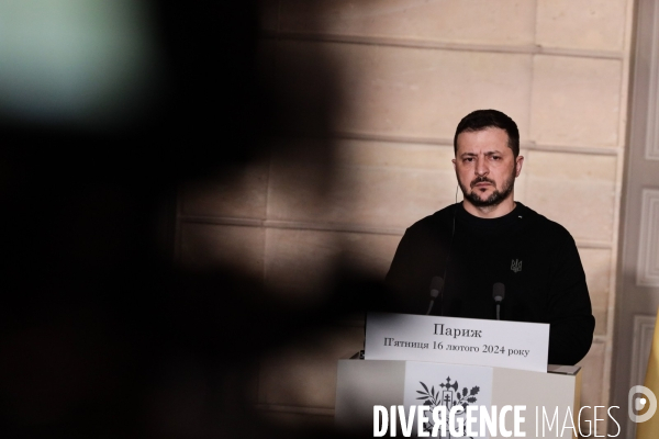MACRON-ZELENSKY - Signature de l’accord bilatéral
