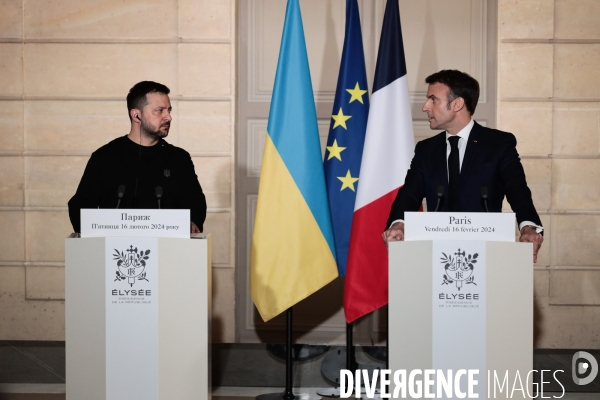MACRON-ZELENSKY - Signature de l’accord bilatéral