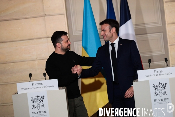 MACRON-ZELENSKY - Signature de l’accord bilatéral