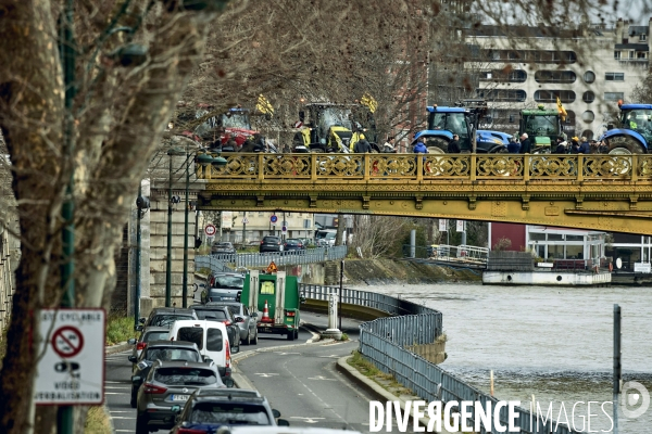Manifestation Tracteurs coordination rurale Paris