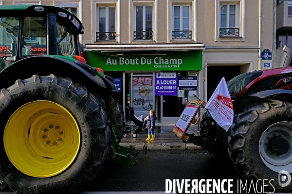 Les tracteurs sont entrés dans Paris