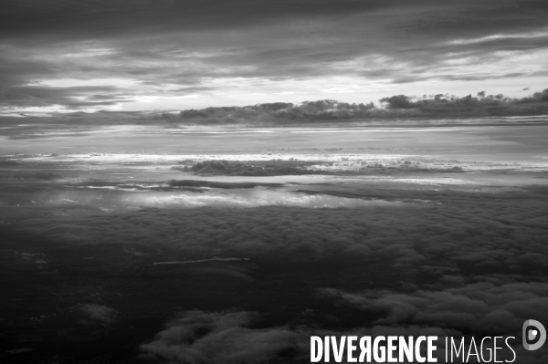 Dans les nuages