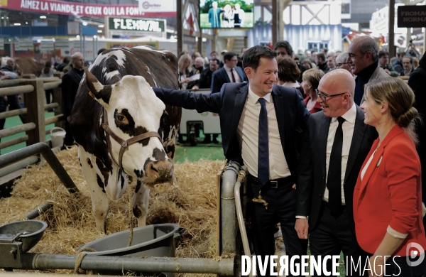 Xavier François BELLAMY au salon de l agriculture