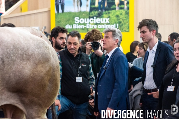 Fabien ROUSSEL, secrétaire général du Parti communiste français, au Salon International de l Agriculture 2024