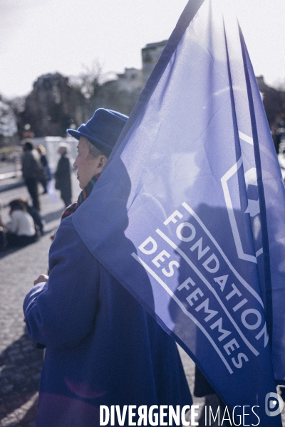 Inscription de l IVG dans la Constitution