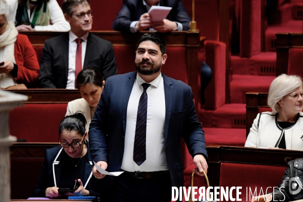 Assemblée Nationale / Questions aux gouvernement