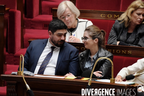 Assemblée Nationale / Questions aux gouvernement