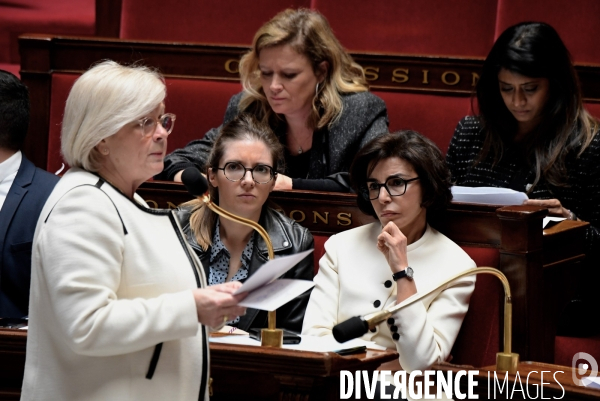 Assemblée Nationale / Questions aux gouvernement