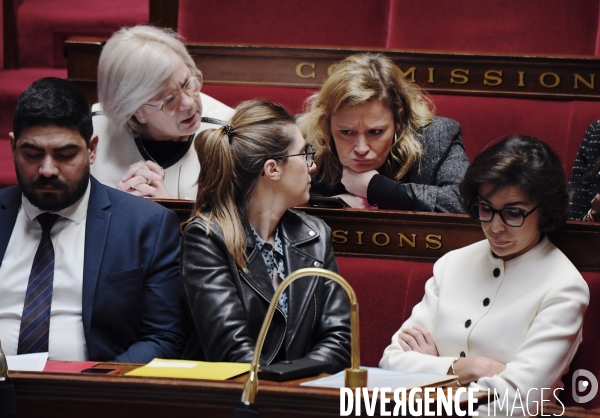 Assemblée Nationale / Questions aux gouvernement