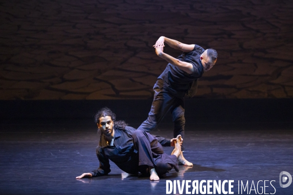 NOMAD de Sidi Larbi Cherkaoui