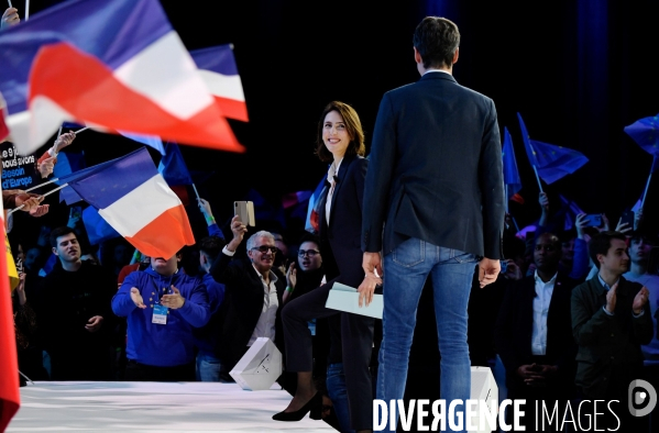 Elections européennes / Premier Meeting de Besoin d Europe