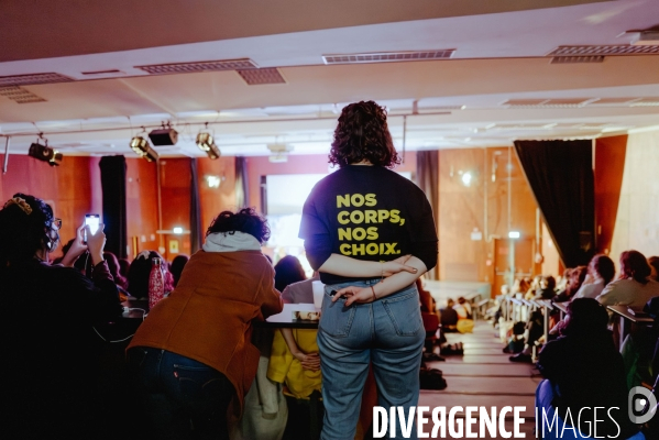 Soirée de sortie de numéro 13 de la revue La Déferlante, à Césure