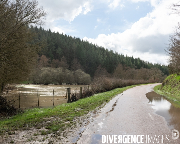 Inondations - riviere en alerte vigicrue