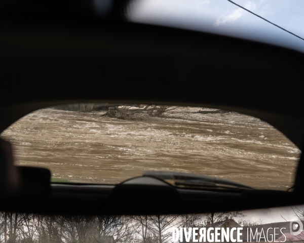 Inondations - riviere en alerte vigicrue