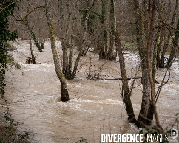 Inondations - riviere en alerte vigicrue