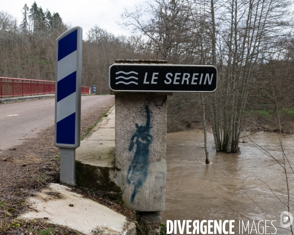Inondations - riviere en alerte vigicrue