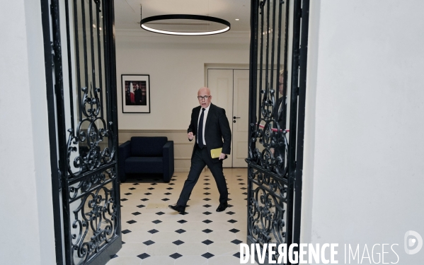 Élections européennes/ Le général Christophe Gomart prend la troisième position sur la liste LR