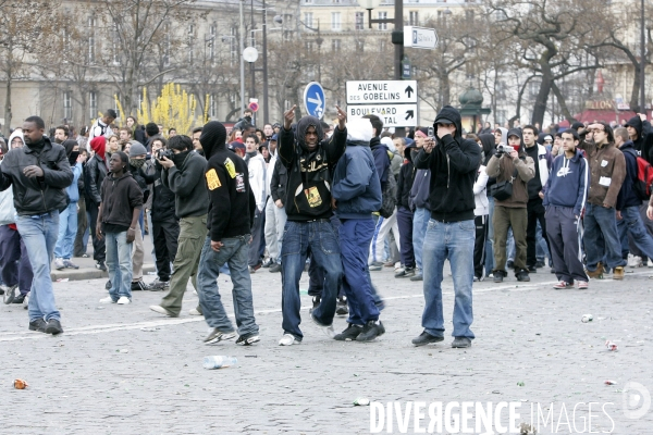 Les anti CPE dans Paris le 04/04/2006