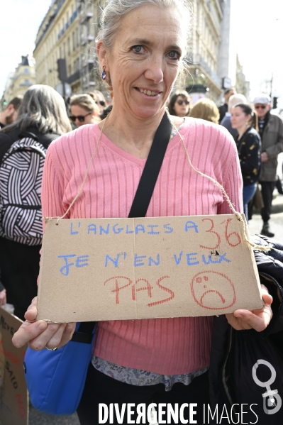 Manifestation dans la fonction publique, à Paris. Public sector workers demonstrate.