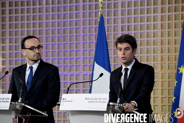 Gabriel Attal et Thomas Cazenave présentent le bilan du plan de lutte contre les fraudes