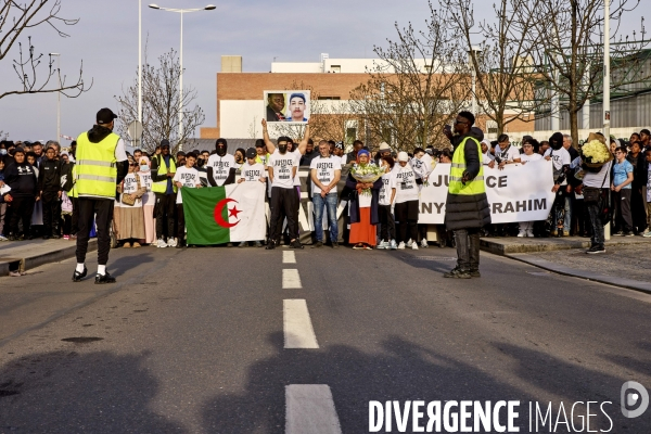 Marche blanche pour Wanys à la Courneuve et Aubervilliers