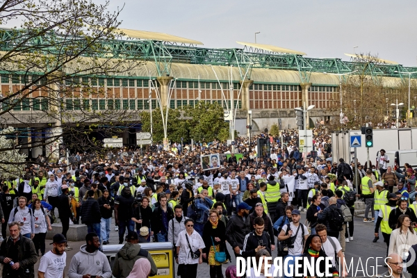 Marche blanche pour Wanys à la Courneuve et Aubervilliers