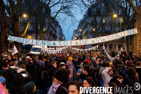 Anniversaire de la manifestation contre les mega-bassines à Sainte-Soline