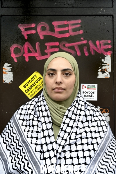 Conflit Israelo Palestinien. Manifestation  Gaza stop génocide  , à Paris. Israel-Gaza conflict.