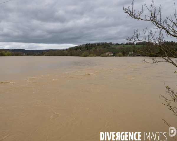 Inondations Yonne Armancon