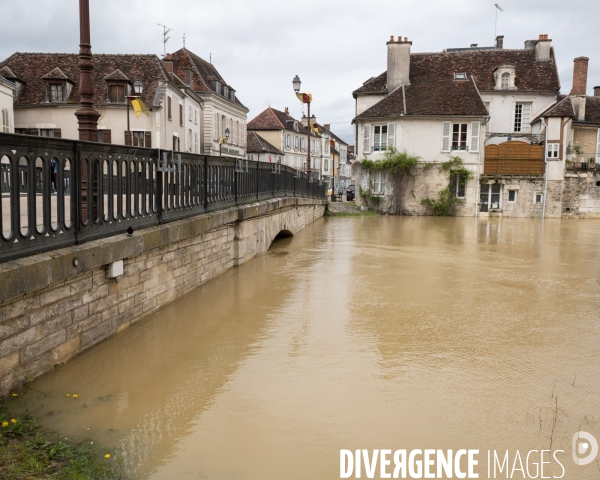 Inondations Yonne Armancon