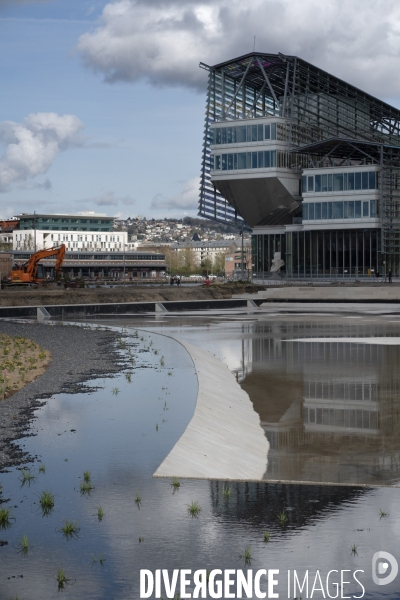 Construction d un canal à Rouen
