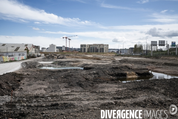 Construction d un canal à Rouen