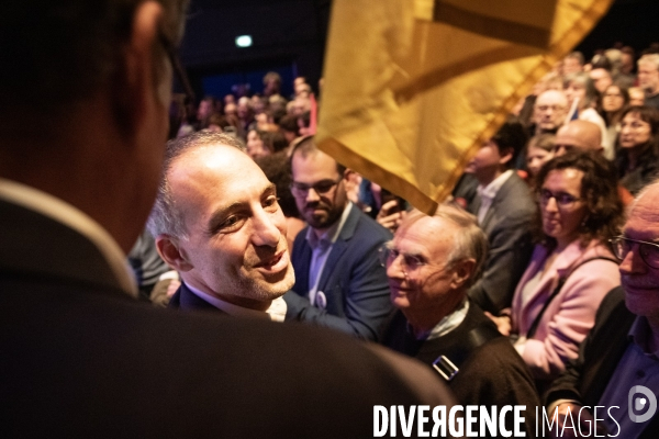Meeting de Raphael Glucksmann pour les Européennes 2024.