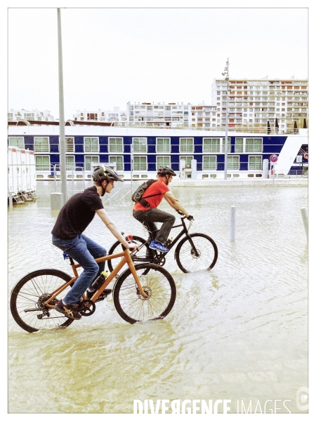A Paris la Seine, en crue