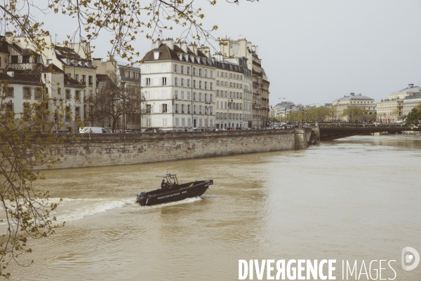 Crue de la Seine
