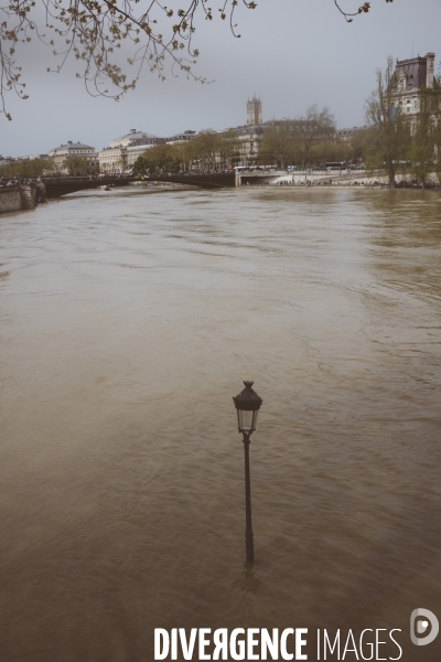 Crue de la Seine