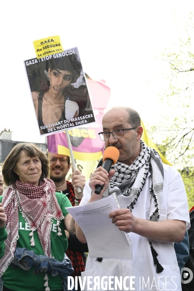 Rassemblement en soutien a la palestine.  Gaza stop génocide  , à Paris. Israel-Gaza conflict. FREE PALESTINE