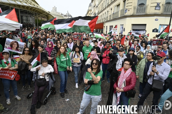 Rassemblement en soutien a la palestine.  Gaza stop génocide  , à Paris. Israel-Gaza conflict. FREE PALESTINE