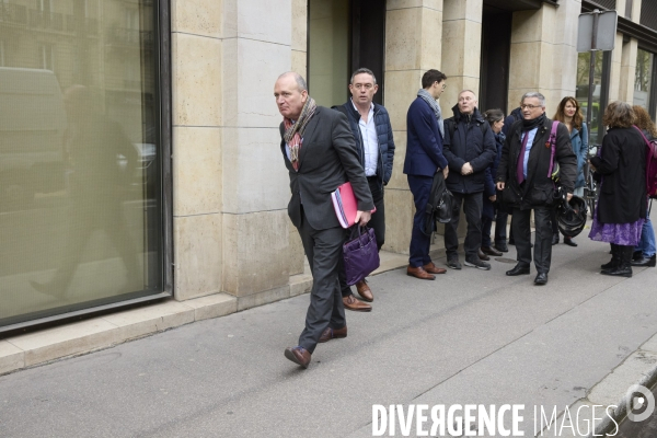 Negociations Seniors  Assurance chomage au MEDEF
